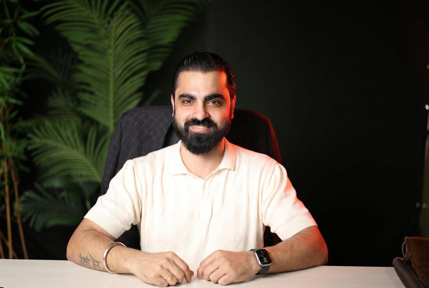 Gaurav Sobti on a live NRI consultation call